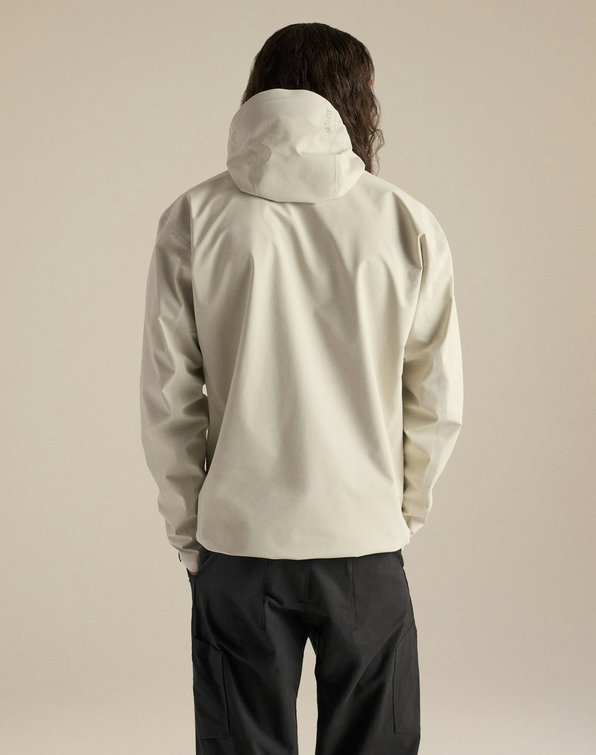 Arc'teryx Beta Men's Jacket - Solitude