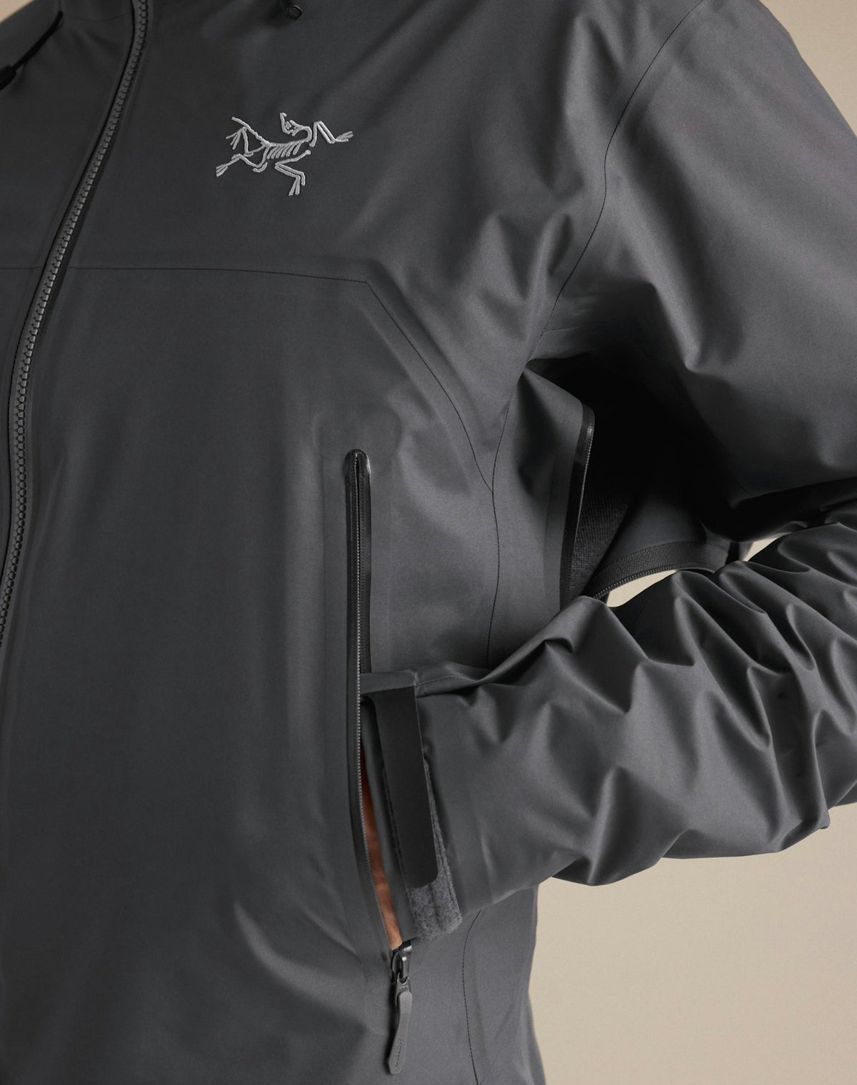 Arc'teryx Beta Men's Jacket - Graphite