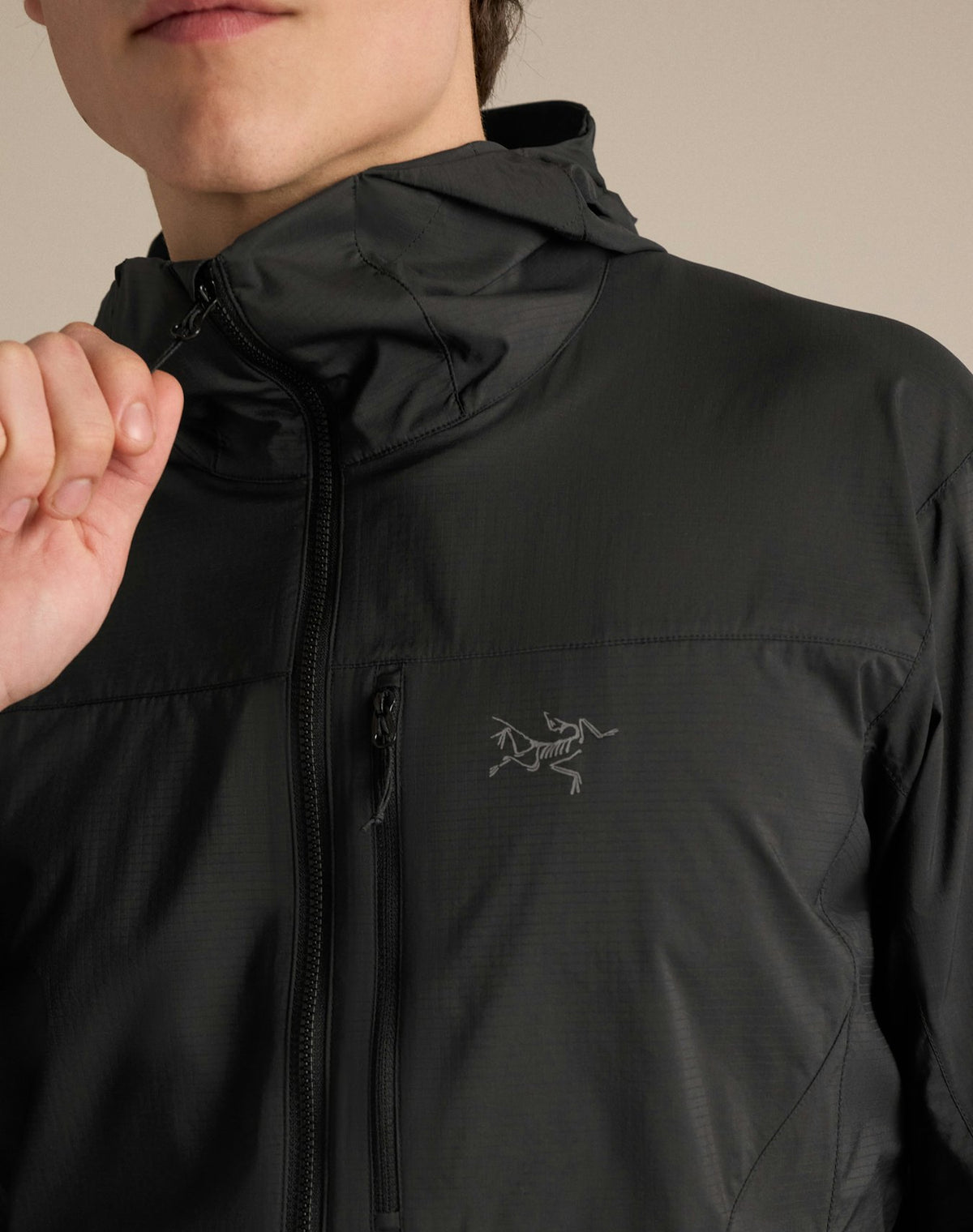Arc'teryx Men's Squamish Hoody Windshell Jacket Black