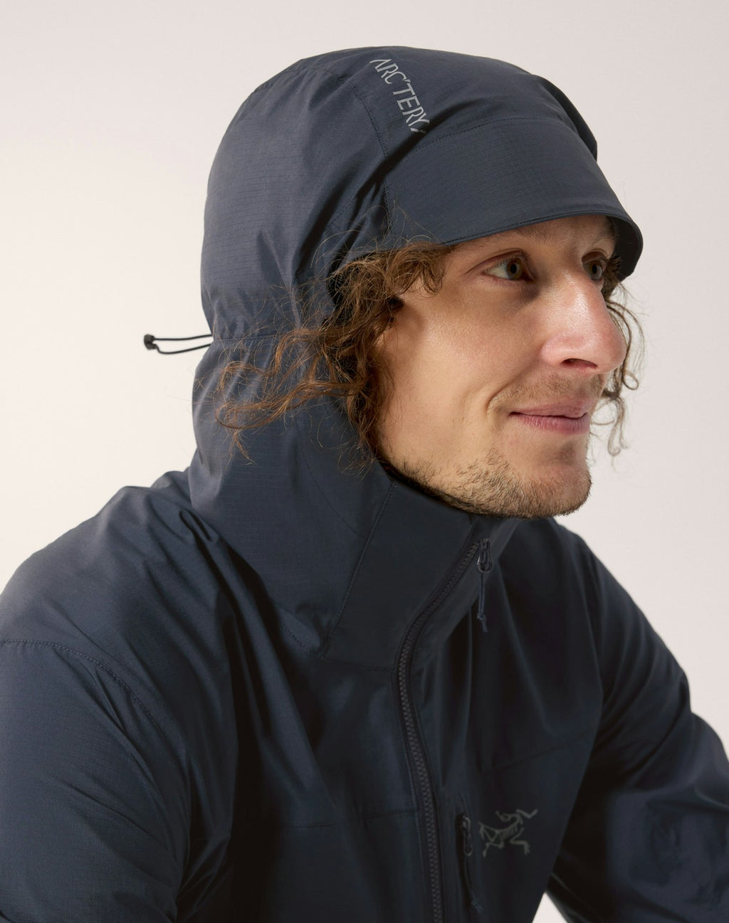 Arc'teryx Squamish Men's Windshell Hoody - Black Sapphire