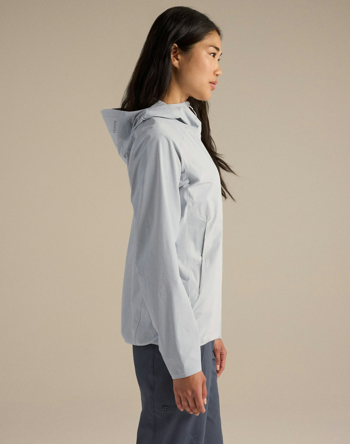 Arc'teryx Gamma Lightweight Hoody Women's Light Grey Softshell Windproof Outdoor Jacket