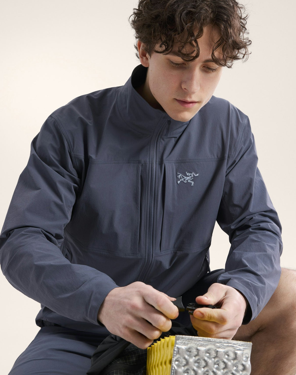 Arc'teryx Gamma Lightweight Jacket Men's Black Sapphire Softshell Windproof Outdoor Coat