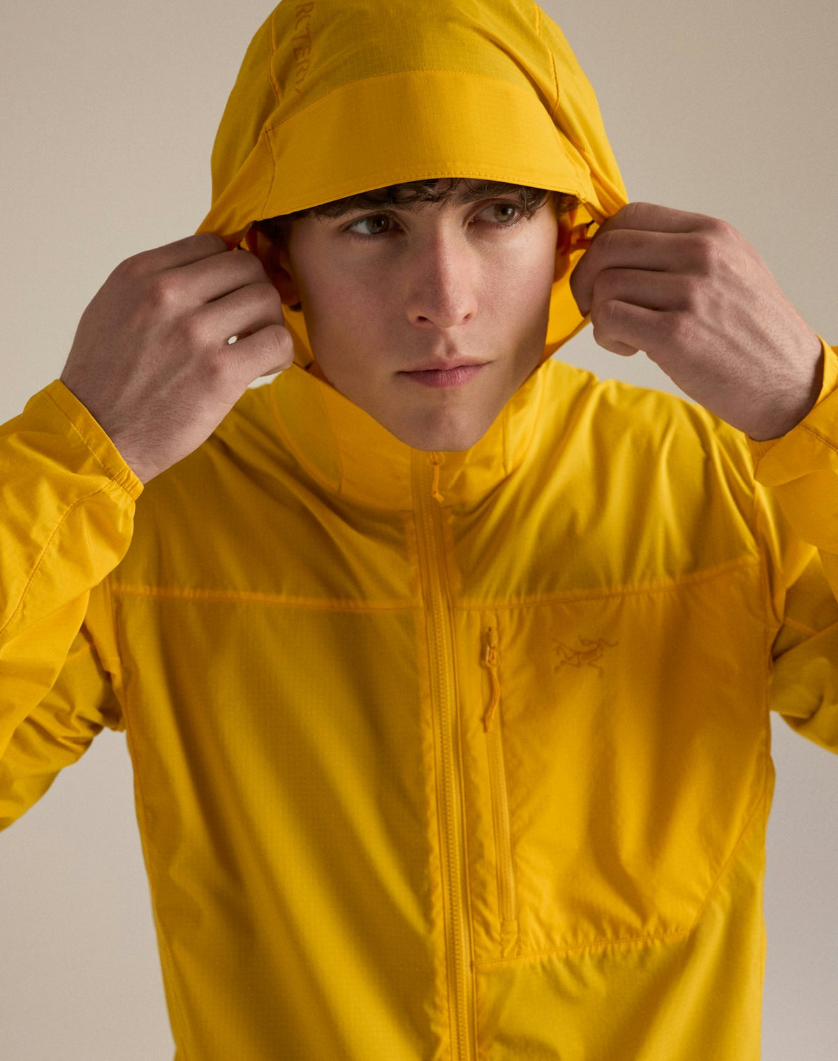Arc'teryx Squamish Men's Windshell Hoody - Solaris